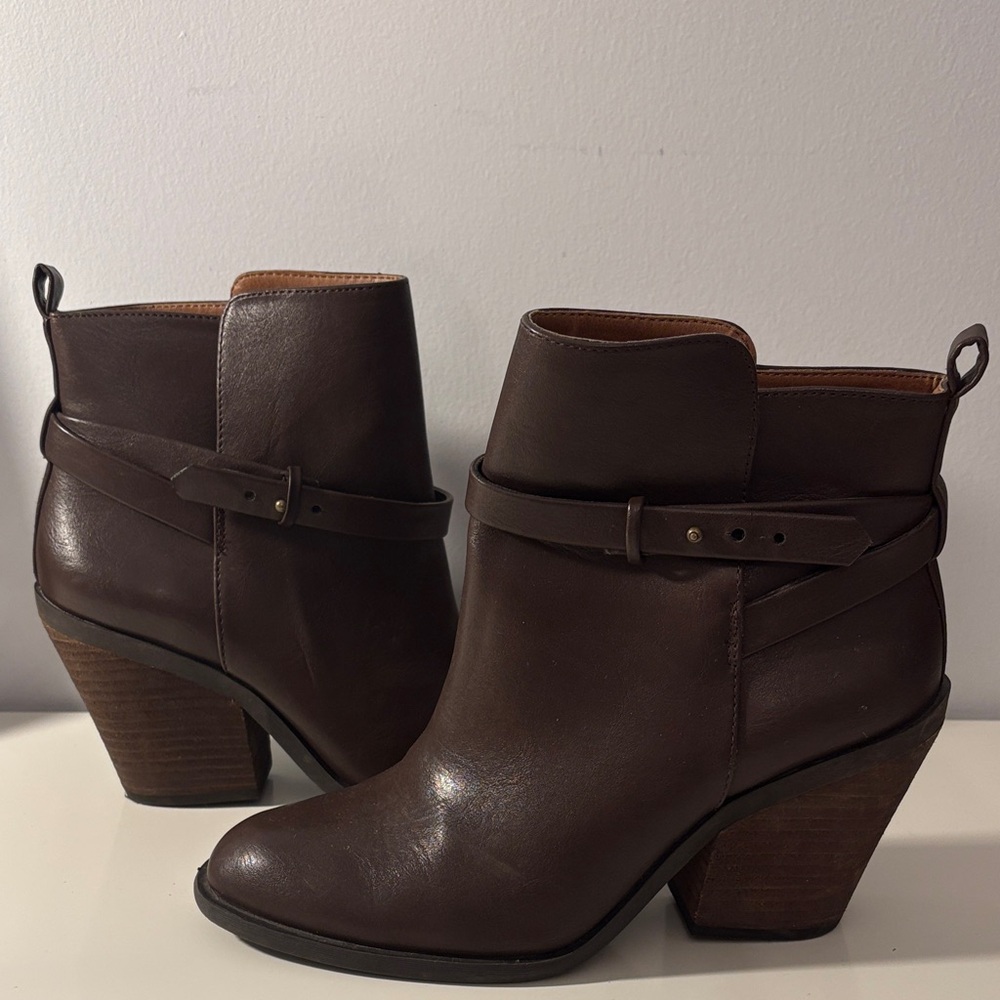 Lucky Brand Ankle Boot